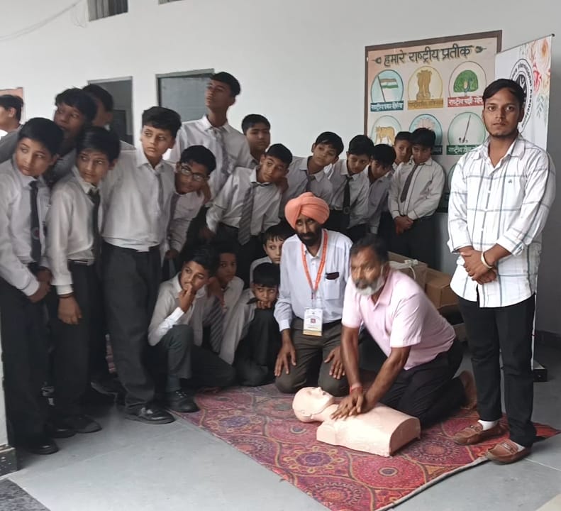 घायल या पीड़ित के जीवन को बचाने में फर्स्ट एड प्रशिक्षण की अहम भूमिका: डॉ राजपाल पुनिया ।सेंट जॉन एम्बुलेंस इंटरनेशनल एसोसिएशन इंडिया ग्राम स्तर पर चलाएगी विशेष फर्स्ट एड प्रशिक्षण अभियान