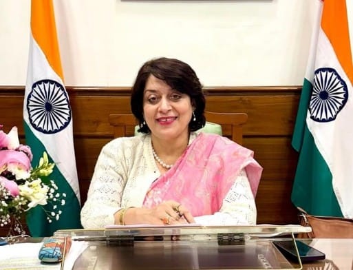 अब तहसीलों में चक्कर काटने की जरूरत नहीं, हरियाणा सरकार ने उठाया ये बड़ा कदम- डॉ सुमिता मिश्रा।