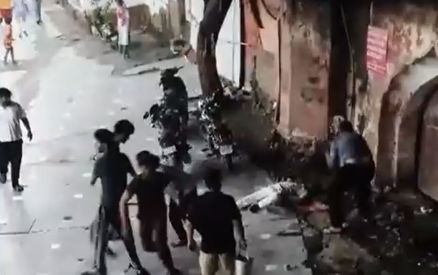 भाइयों, दिल दहला देने वाली खबर है!💔