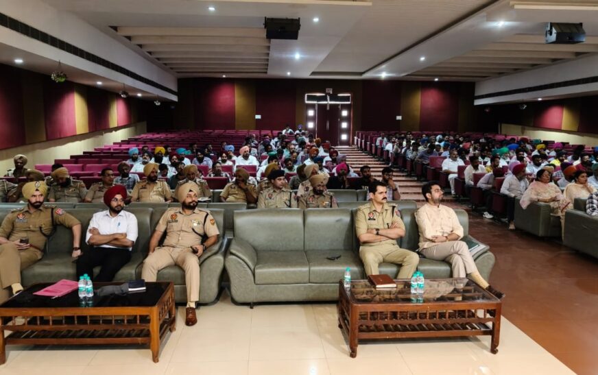 जिले में ज़ीरो स्टबल बर्निंग लक्ष्य को पूरा करने के लिए प्रशासन और टीमें तैयार