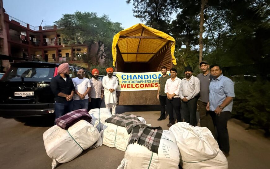 चण्डीगढ़ फोटोग्राफर्स एसोसिएशन का पंजाब के बाढ़ पीड़ितों के लिए सहयोग