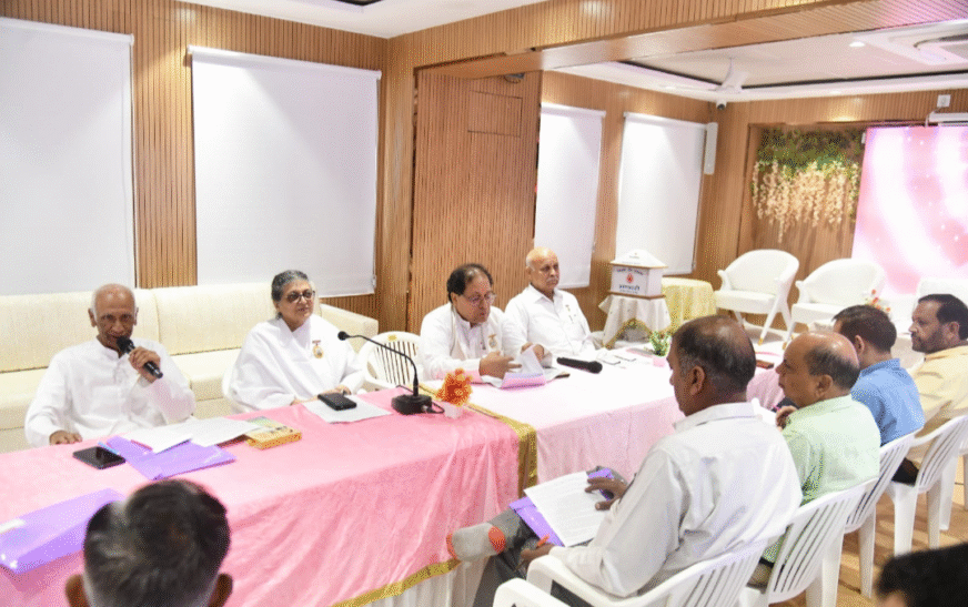 अंधेरे दौर में रोशनी दिखाएगा डिवाइन लाइट हाउस  : डॉ शांतनुतनाव मुक्त जीवन जीने की कला सिखाने वाला स्थल