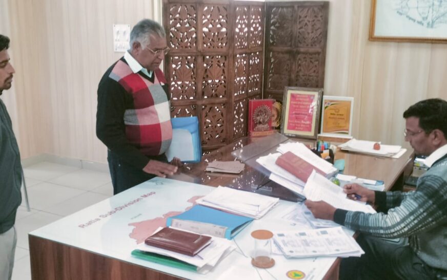 समाधान शिविर में एसडीएम ने सुनीं नागरिकों की समस्याएं, समाधान के दिए निर्देश