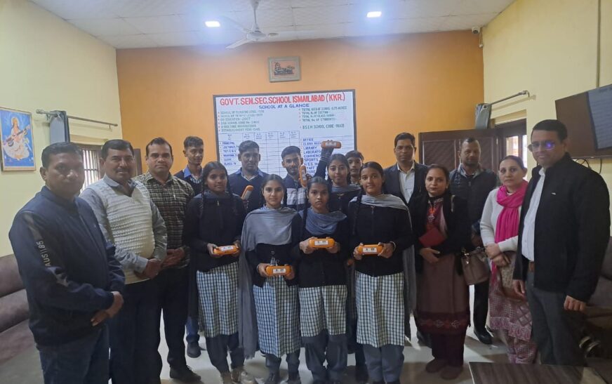 249 छात्रों को शिक्षा विभाग द्वारा मुफ्त चश्मे उपलब्ध करवाए