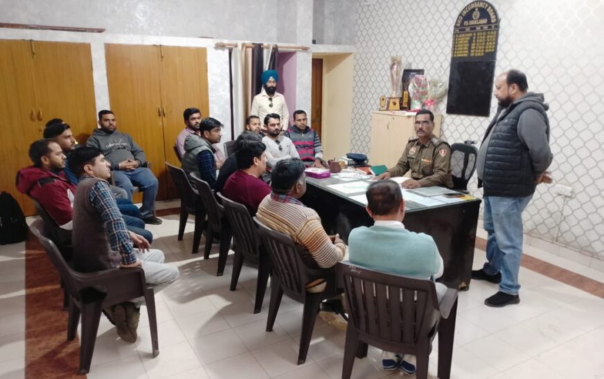 बिना डॉक्टर की पर्ची के कोई भी कमेस्टि किसी को दवा न दें-गुरनाम