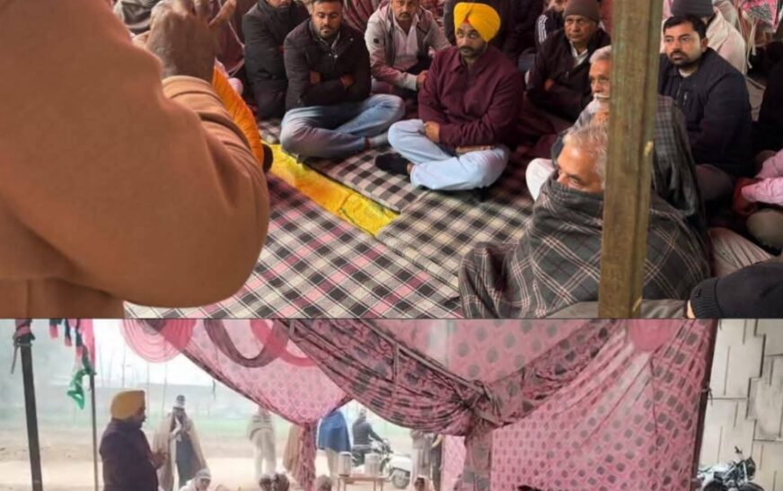 हाईवे सर्विस लाइन बंद करने के विरोध में किसानों का धरना