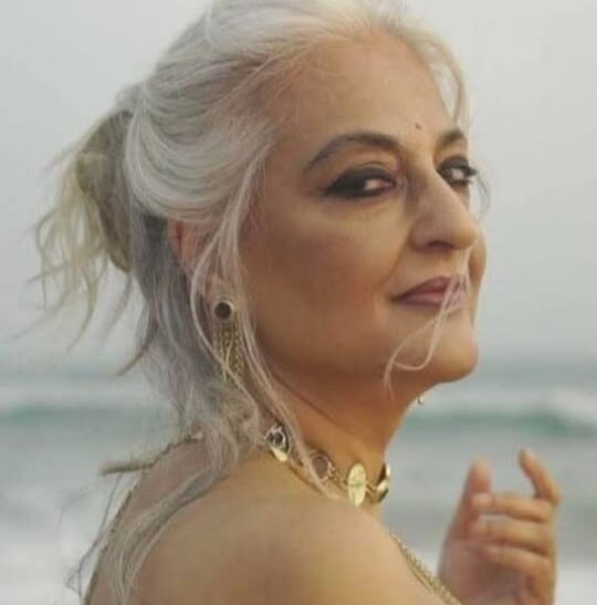 भाई, ये क्या तमाशा चल रहा है!