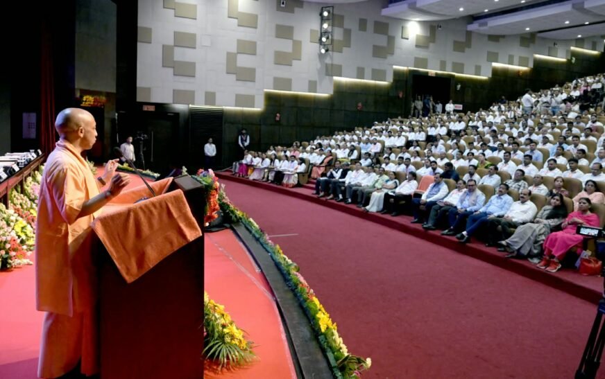 आयुष, स्वास्थ्य और एमएसएमई विभागों में रोजगार के नए अवसर बढ़े : मुख्यमंत्री