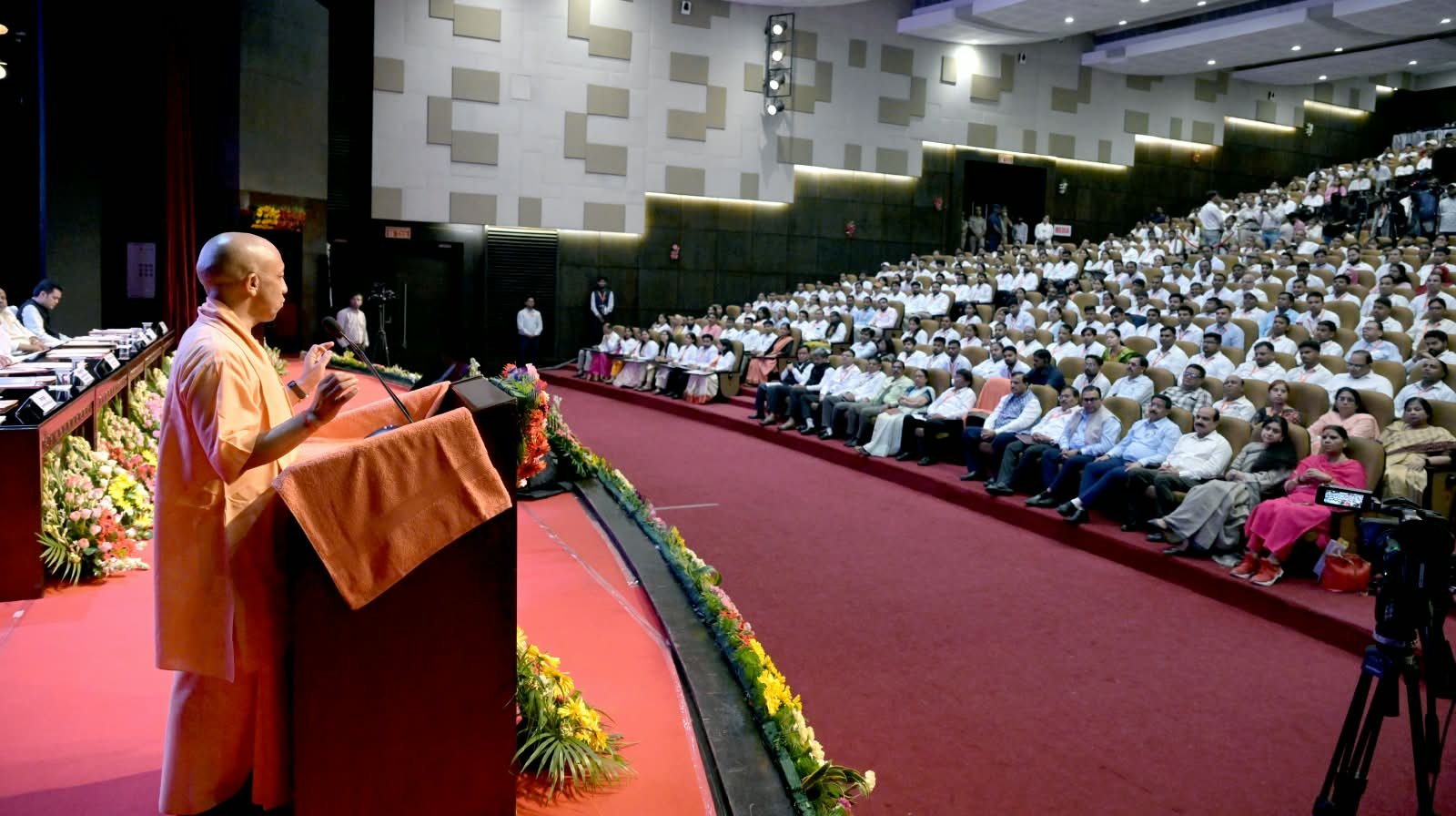 आयुष, स्वास्थ्य और एमएसएमई विभागों में रोजगार के नए अवसर बढ़े : मुख्यमंत्री